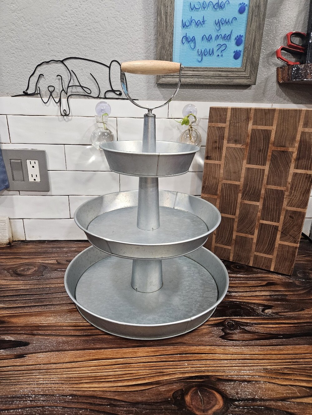 3 Tier Round Circular Galvanized Metal Tiered Stand with Wood handle